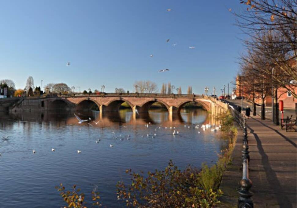 Unrivalled Location - Five Star - Worcester Apartment Εξωτερικό φωτογραφία