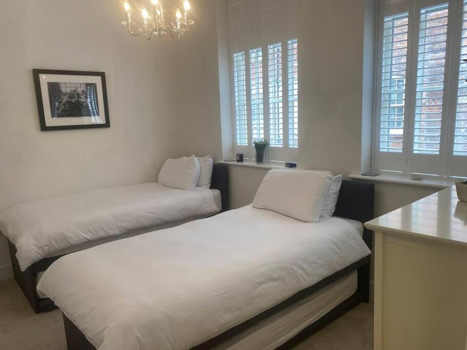 Unrivalled Location - Five Star - Worcester Apartment Εξωτερικό φωτογραφία