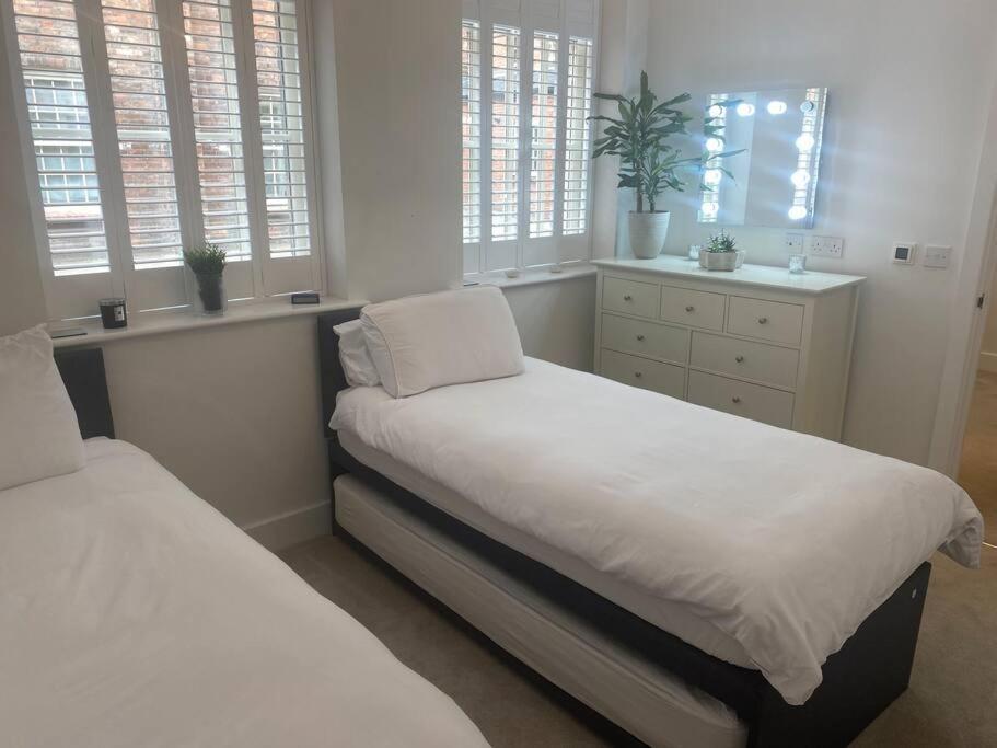 Unrivalled Location - Five Star - Worcester Apartment Εξωτερικό φωτογραφία