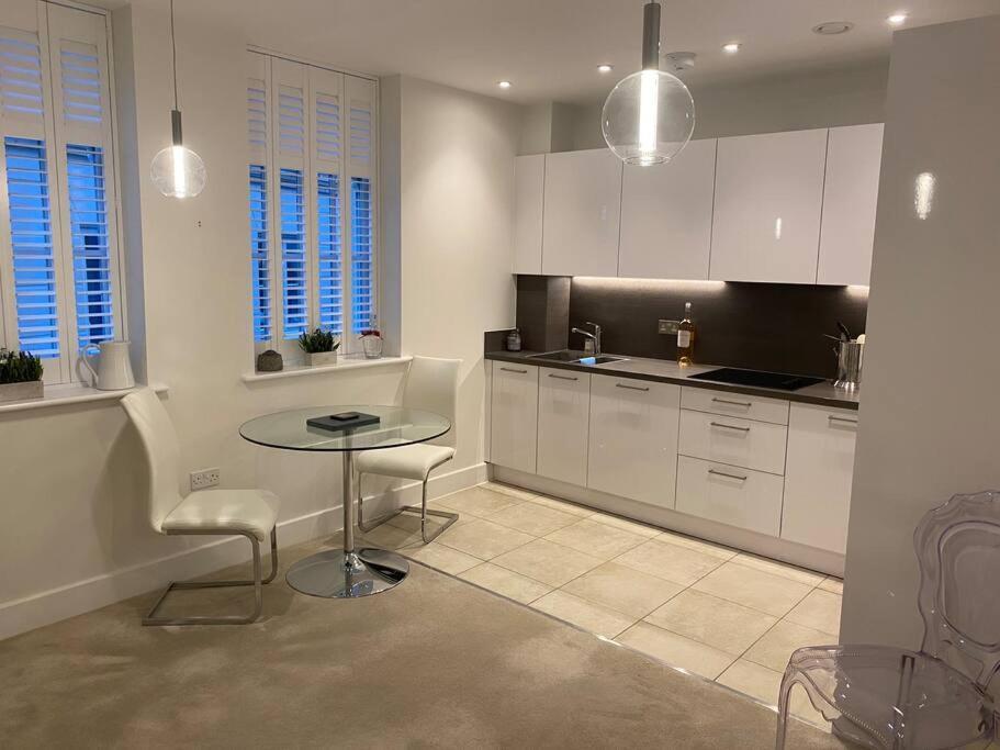 Unrivalled Location - Five Star - Worcester Apartment Εξωτερικό φωτογραφία